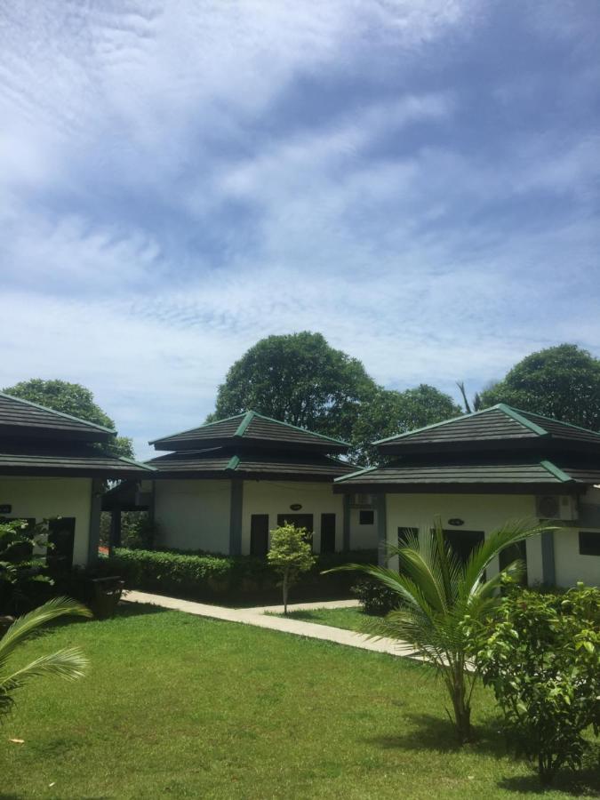 Khaolak Hillside Villa Khaulak Kültér fotó